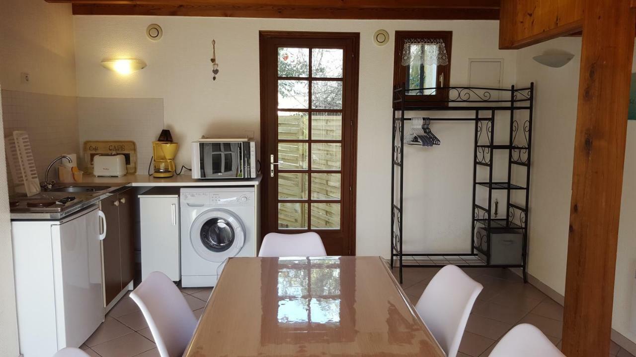 Vila L'Abri D'Emilie Saint-Xandre Exteriér fotografie